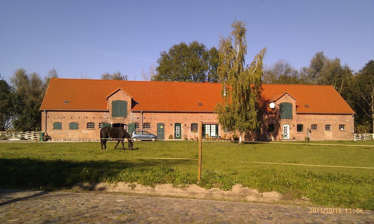Gutshaus Alt-jargenow Appartement *