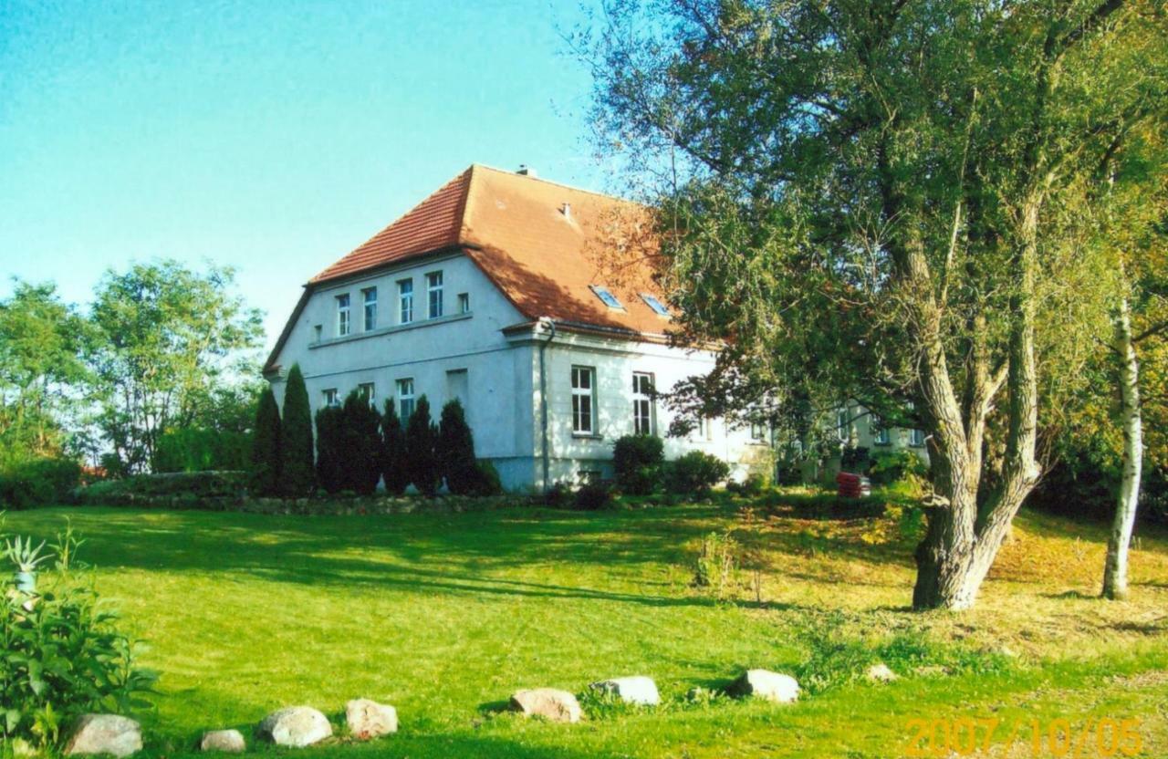 Appartement Gutshaus Alt-jargenow *